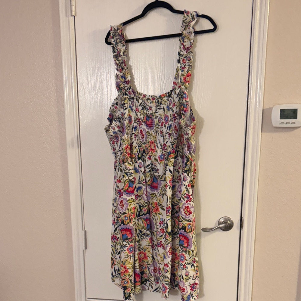 Terra & Sky - spring midi bright floral on white dress.  Sz 4X
